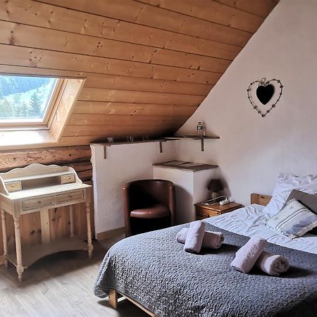 Hotel Auberge Des Deux Moucherolles Corrençon-en-Vercors Exteriér fotografie